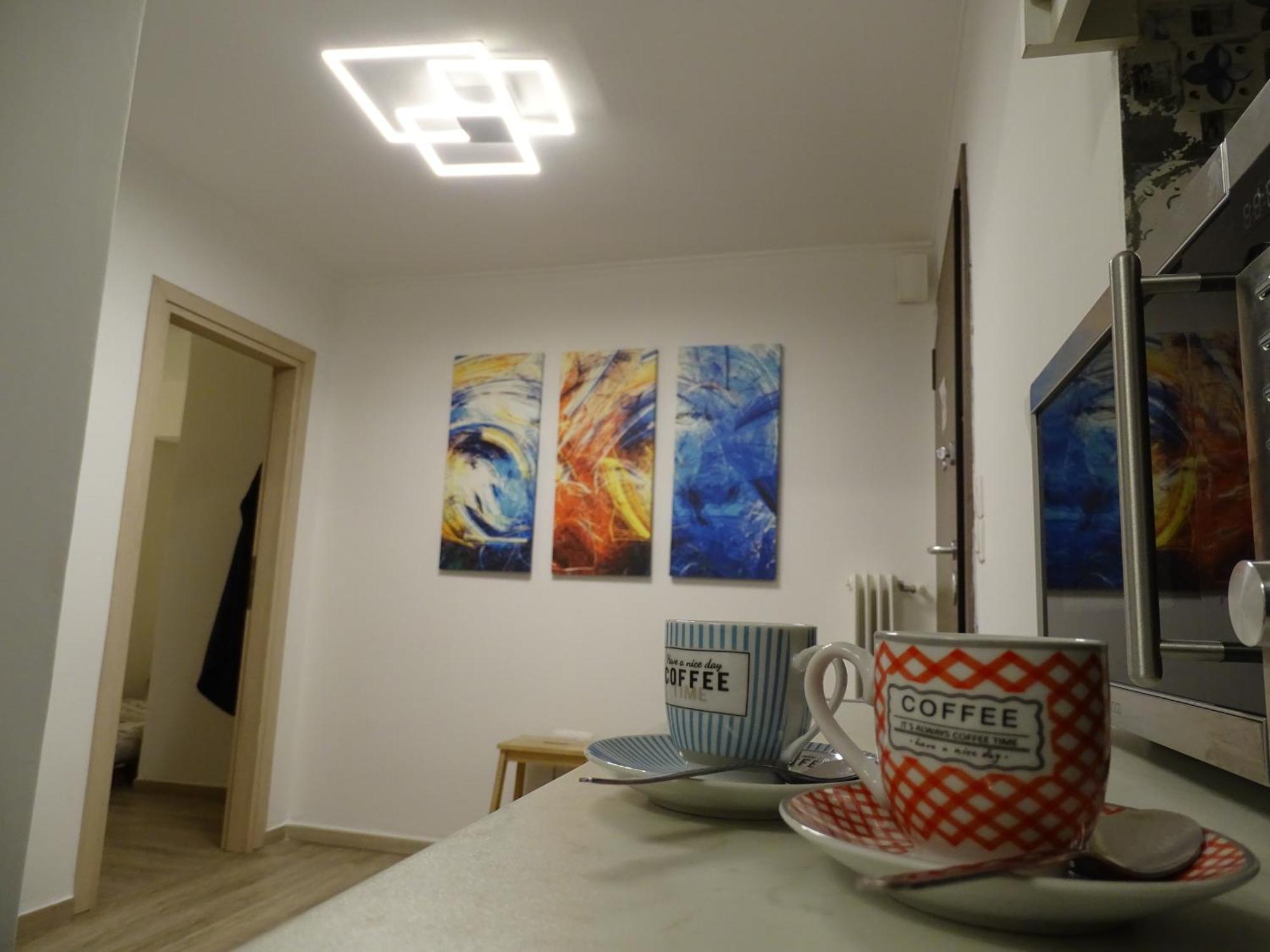 Stylish, Comfortable, Basement Loft-Like Apartment With Amenities Athena Bagian luar foto
